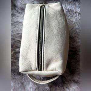 Elegant Cream Women's Bag